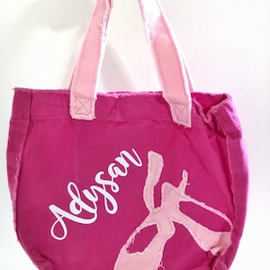 Dance bag, Dance tote, Personalized gift, Dance Mom, Ballet Bag, Shoe Bag, Dance Recital gift, Dancer, Customized Dance Bag, Girl Gift