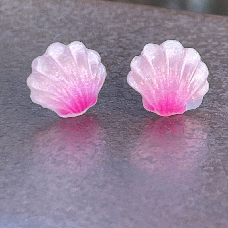 Seashell Enamel Drop Hoop Earrings in Pink main image 0