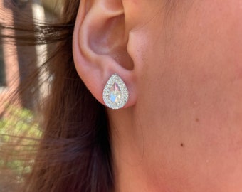 Goutte d'eau scintillante, clous d'oreilles en plastique sans métal pour femmes, boucles d'oreilles oreilles sensibles, clou d'oreille hypoallergénique hypoallergénique par Gem In A Shell