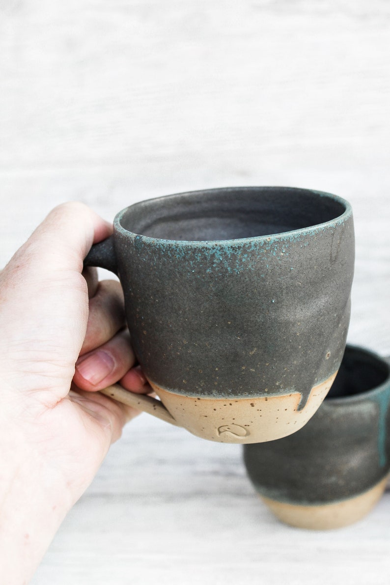 10oz/300ml handmade ceramic mug, big cup. Asymmetrical dark forest green artisan drinkware. Wheel thrown pottery. Unique handcrafted vessel 2