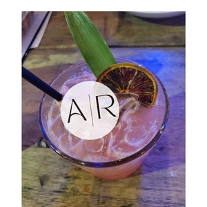 Initials Cocktail Drink Topper, Wedding, anniversary, personalized, Edible drink toppers, minimalist drink topper, Wafer paper & Edible ink