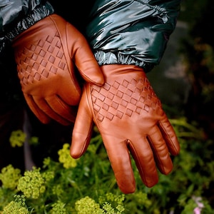 handbraided leather gloves 100% wool