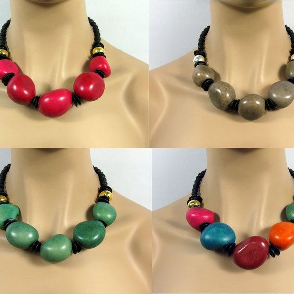 Collier tendance vert, rose, gris ou coloré, très grosses perles de tagua combinées à de la lave et de la céramique