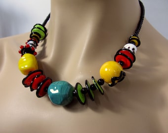 Short, colorful necklace, large glass beads, statement necklace, lampwork beads, eye-catcher, fits many outfit's, ~ 51 cm