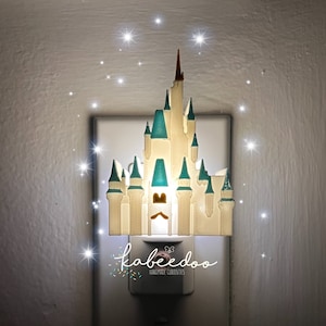 Veilleuse murale château Cendrillon Disney, lumière décorative pour chambre de bébé, décoration chambre bébé, lampe LED veilleuse murale fille, LED à brancher, cadeau fille