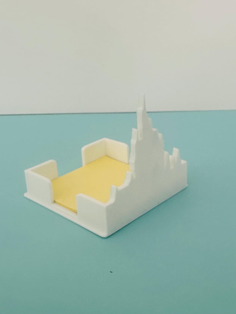 Decoración de oficina de Disney, accesorio de escritorio con castillo, porta notas adhesivas de princesa, porta post-it de princesa, regalo, organizador de escritorio, regalo para ella imagen 9