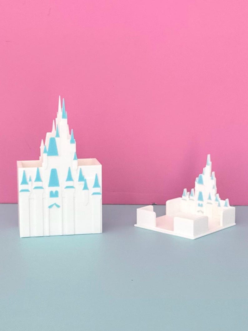 Decoración de oficina de Disney, accesorio de escritorio con castillo, porta notas adhesivas de princesa, porta post-it de princesa, regalo, organizador de escritorio, regalo para ella imagen 11