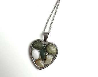 Oregon Quartz, Agate, Serpentine & Jasper In Resin Heart Stainless Steel Pendant Necklace