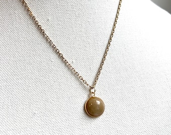 Oregon Sugar Agate in Resin Gold Pendant Necklace
