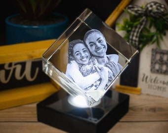 3D Laser Gifts® Personalized Mother's Day Gift, Laser Etched Picture, Photo for Mom, Family Picture Night Lamp | 3D Photo Crystal Diamond