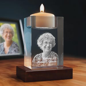 Custom Memorial Day Candle Holder, Remembrance Gift, Passed Away Loved One, Grave Decoration for Cemetery | 3D Photo Crystal Candle Holder
