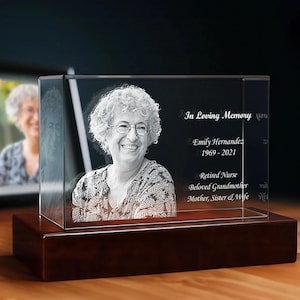 Personalized 3D Memorial Crystal, Remembrance Gift, Sympathy & Mourning, In Loving Memory | 3D Photo Crystal Rectangle