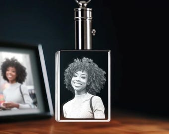 Personalized 3D Photo Crystal Keychain, Laser Etched Accessory, LED Keychain