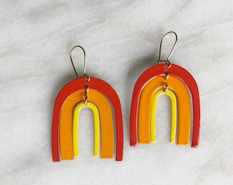 The Ellanore •••>> Red, Yellow and Orange<<••• Rainbow Brass Earrings