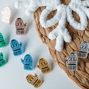 Cozy Mittens | Holiday Magic Stud Earrings