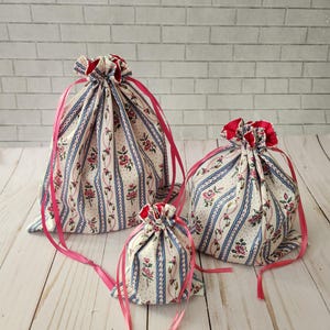Bolsa de regalo de tela floral, bolsa reutilizable con cordón, para regalar, neceser de maquillaje, bolsa con cordón, envoltorio de regalo reutilizable, bolsa de regalo de cumpleaños, almacenamiento