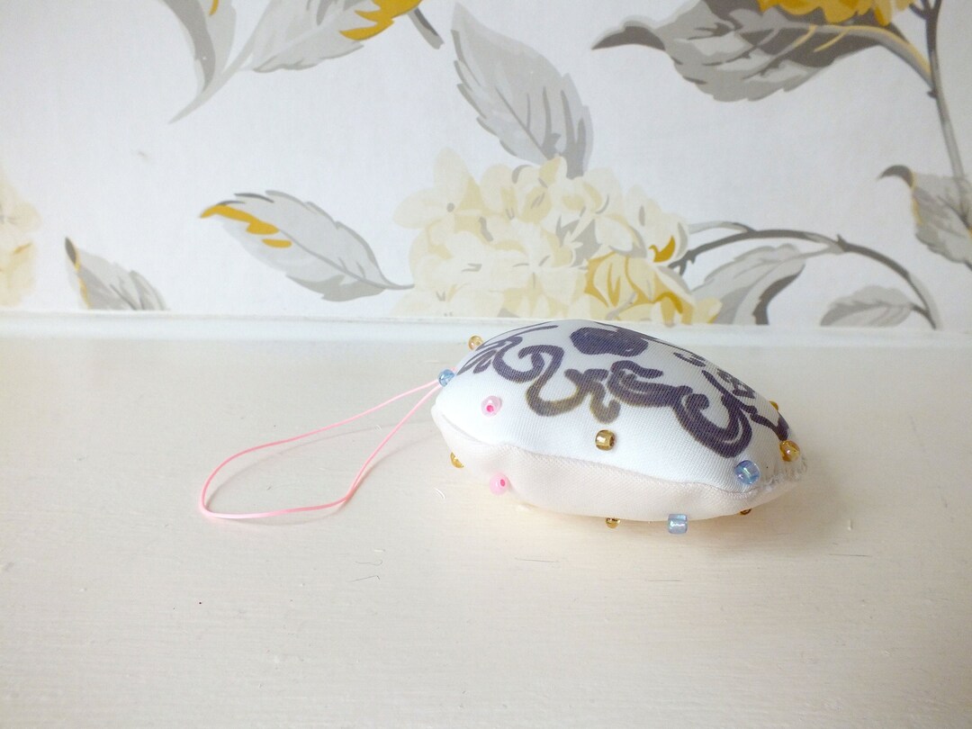 Textile Wall Hanging Ornament Cartoon Lady Head Textile Trinket or