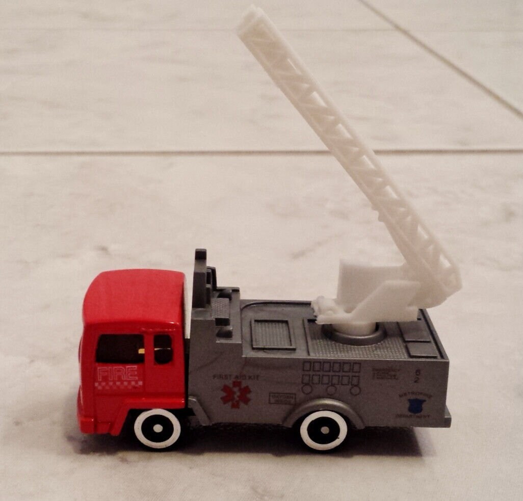 Action Pack Express Wheels 5 Piece Police Car Vehicle Toy Set new W/O