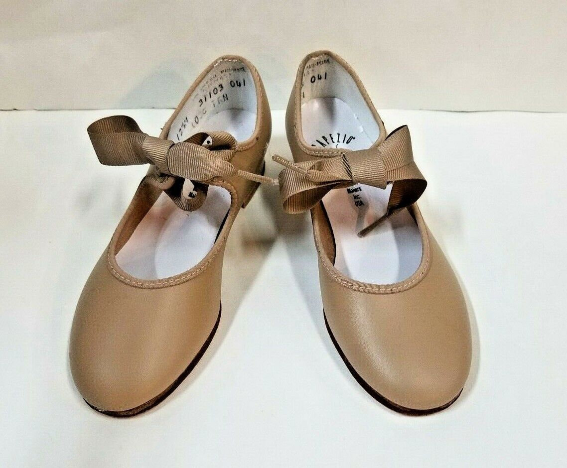 Capezio tan hotsell tap shoes