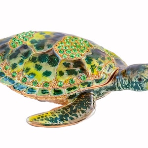 Ciel Collectables Sea Turtle Trinket Box, Hand Painted Green Enamel with Hand Set Green Swarovski Crystal