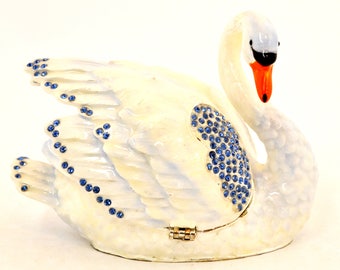 Ciel Collectables Swan Trinket Box, Hand Painted Enamel with Austrian Crystal.