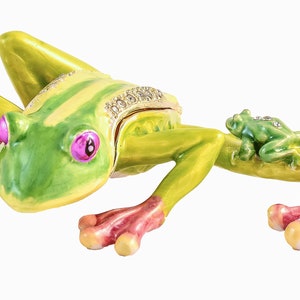Leaping Frog with Baby Trinket Box By Ciel Collectables. Hand Painted Green Enamel with Clear Swarovski Crystals, Gold Plating.