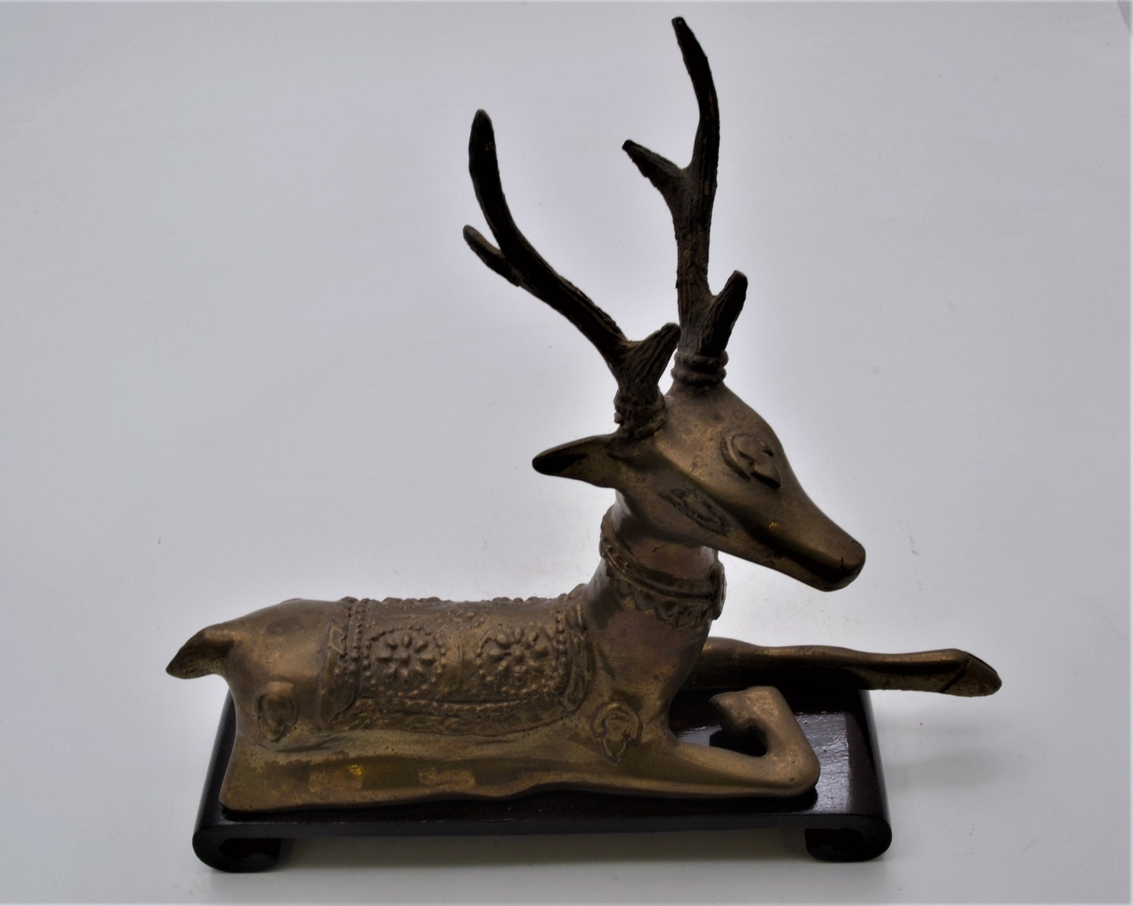 6.5 Inch Long Vintage Rosewood Scroll Stand. Hand Crafted & Painted - Etsy