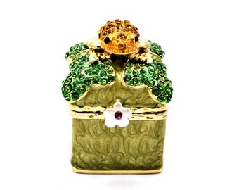 Bejeweled Brown Frog on Lily Pad Trinket Box. Hand Painted Green Enamel with Swarovski Crystals & Gold Plating. Free First Class Shipping