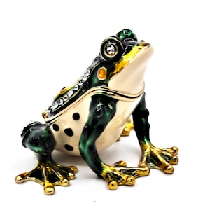 Bejeweled Green Frog Trinket Box by Ciel Collectables. Hand Set Swarovski Crystals with Enamel.
