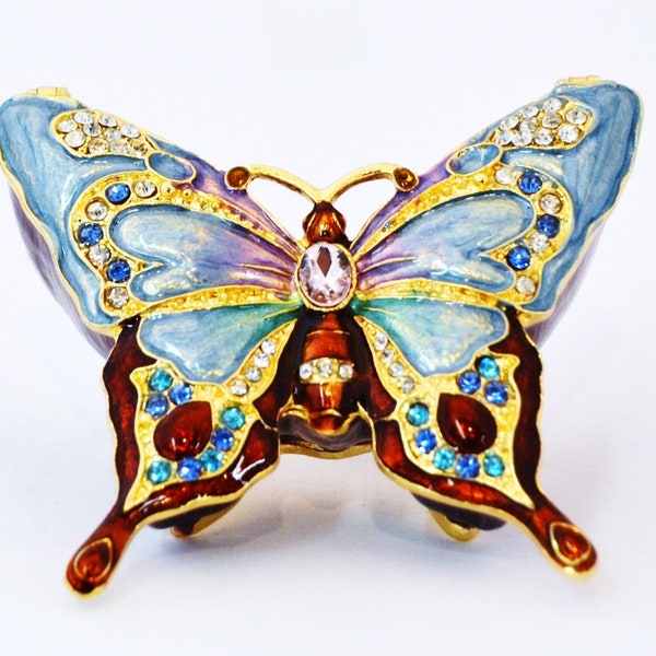 Ciel Collectables Butterfly Trinket Box. Hand Painted Enamel with Swrovski Crystal & Gold Plating. Beautifully done in Two Different Colors