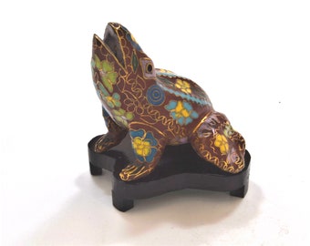 Vintage Cloisonne Frog on Wood Stand. Lovley Floral Pattern. Hand Mady by an Artist. Free Shipping