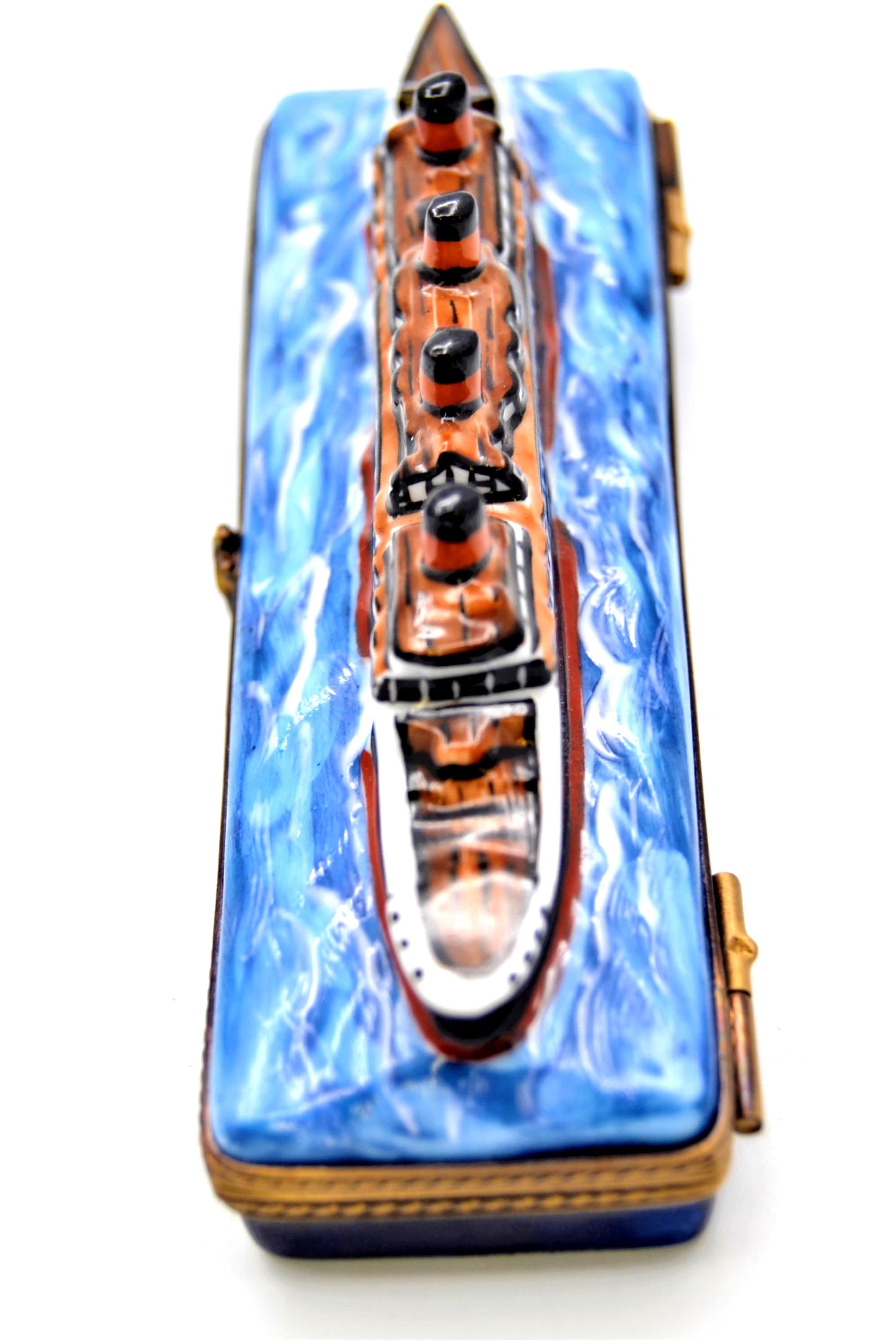 フランス製リモージュ限定版タイタニック号の海上小物入れ。手描き
