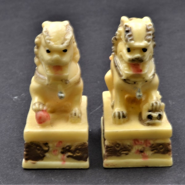 Vintage Japanese Foo Dog Pair. Hand Made of Resin. Beautifully Hand Carved & Details. Free Shipping