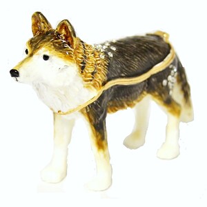 Ciel Collectables Fox Trinket Box. Hand Made with Brown & White Color Enamel and Hand Set Clear Swarovski Crystal. *****Free Shipping*****