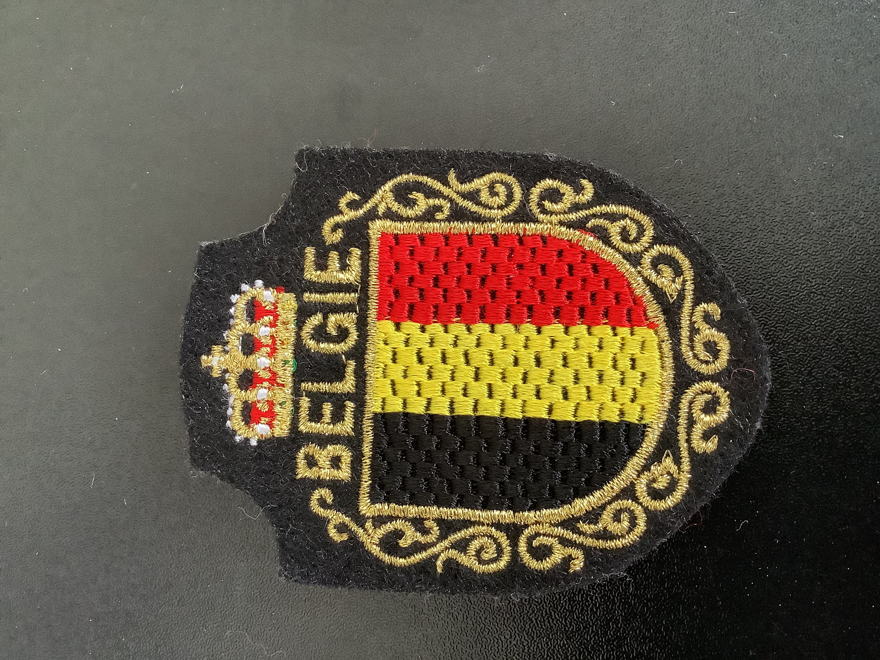 Belgien Bestickte Flagge Mit Namen Patch Aufbügeln/Aufnähen Abzeichen