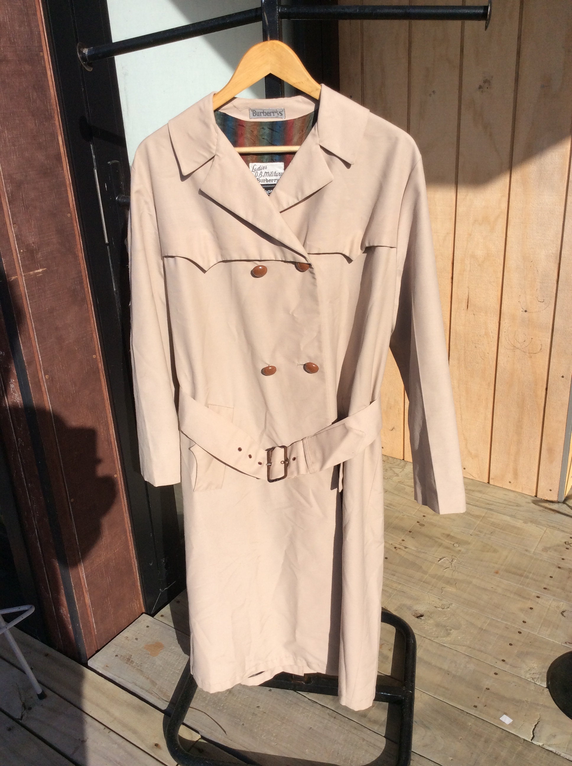 Vintage Burberry Camelhair Trench Coat XL – Freshmans Archive