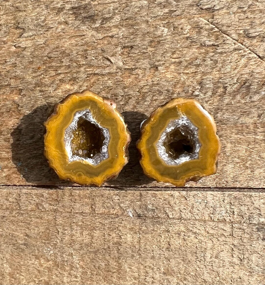 Mini China Achat Geode Pair | China Yellow Agate Nodule Pair | Small ...