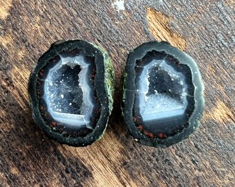 Black Tabasco Geode Pair | Natural Mexican Druzy Geode | Geode Cabochon | Baby Mini Micro Geode | 16mm | 111115