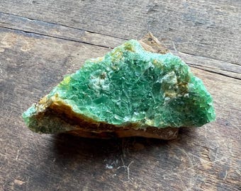 Chrome Fluorite with Quartz Mineral Specimen on Matrix | Collector Mineral | Green Fluorite | 145 Grams | 111603