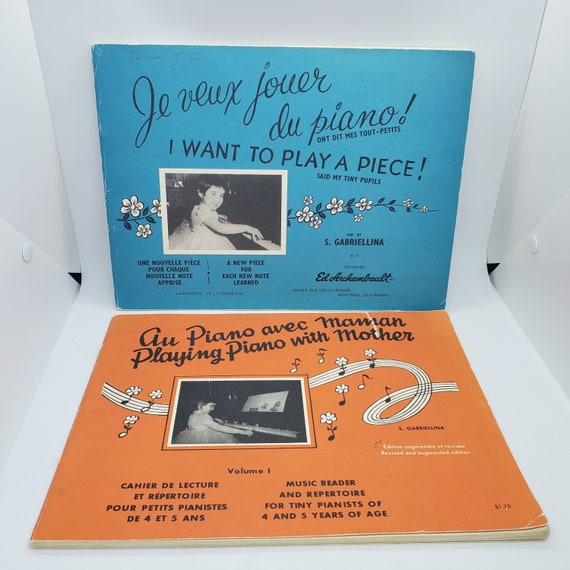 2 Vintage Piano for Children Books, Bilingual French & English
