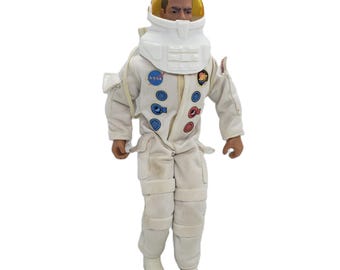 Vintage 1992 GI Joe NASA Astronaut 12in Doll Action Figure Hasbro w Accessories