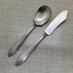 King Edward Silverpläterad smörspridare och serveringssked, Vintage bestick, NSC bestick, Silverpläterade serveringsdelar, Smörkniv