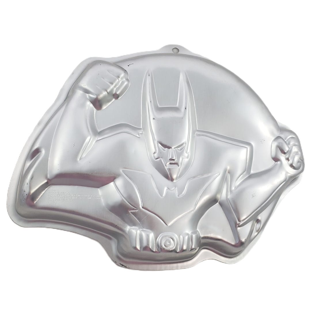 Vintage Wilton Batman Beyond Aluminum Cake Pan Mold, Retired #2105-9900 ...