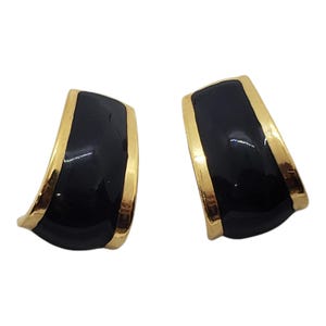 Vintage Half Hoop Clip On Earrings Black & Gold Tone, 1980s Clip On Earrings, New Wave Statement Jewelry, Dangle Clip Earrings, 80s Jewelry