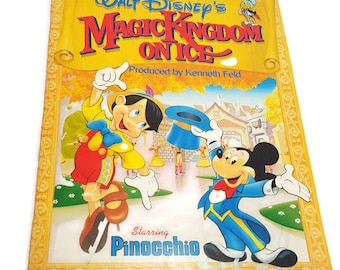 Vintage Disney Magic Kingdom on Ice-programma met originele inzetstukken, Disney Pinnochio on Ice 1987, vintage kunstschaatsprogramma, Mickey Mouse