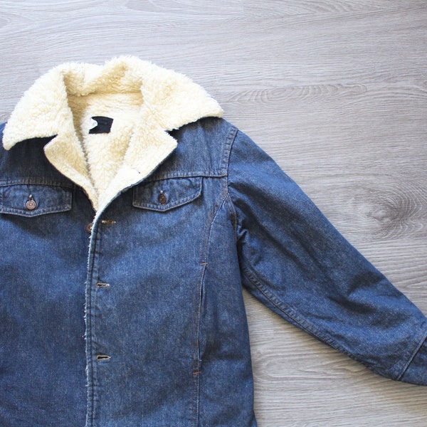 Vintage 1970s SEARS ROEBUCKS Sherpa Denim Jacket //  Dark Wash Denim Button Up Winter Coat // Vintage Outerwear