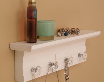 18 inches/4 knobs Jewelry Organizer With Shelf, Necklace Holder, Bracelet Holder, White