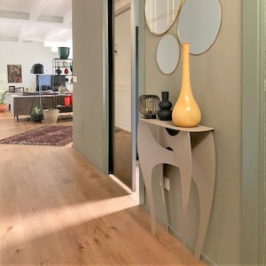 Patrizia Entrance Console