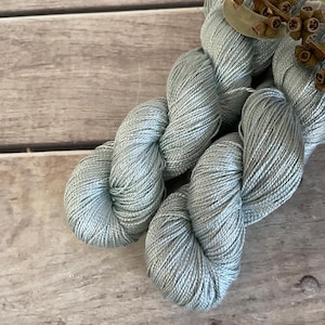 Stormy Seas Mulberry Silk Yarn: Turquoise Heavy Lace Weight, 600m