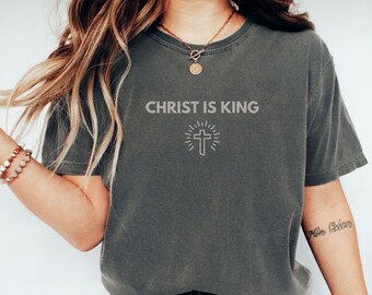 Komfort Farben Minimalistisches Shirt Christus ist König Trendy Monochrome Christian TShirt Geschenk Glaube T-Shirt Kirche Gruppe T-Shirts Übergroße bequem